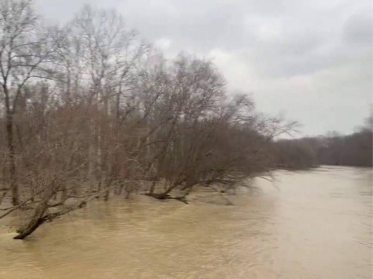 Tormentas dejan 11 muertos en Kentucky con Estados Unidos en alerta por frío extremo y nieve