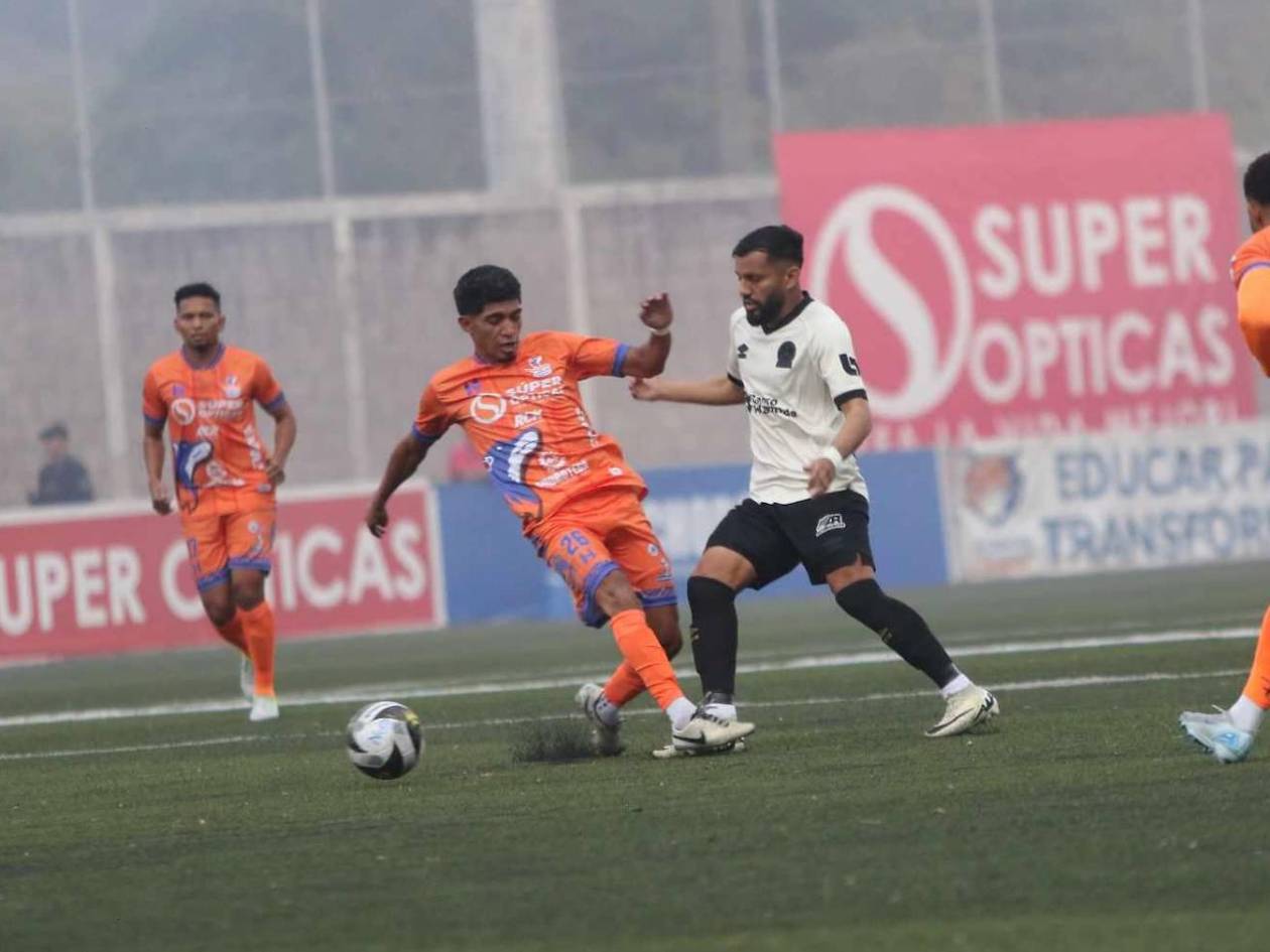 Olimpia triunfa ante UPNFM en primer partido al mando de Eduardo Espinel