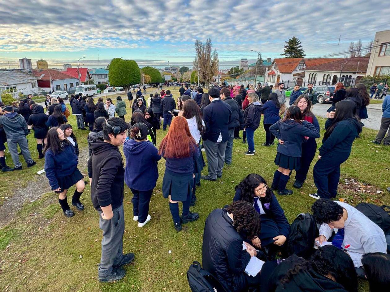 Chile anula alerta de tsunami en la Antártida, pero mantiene la precaución en Magallanes