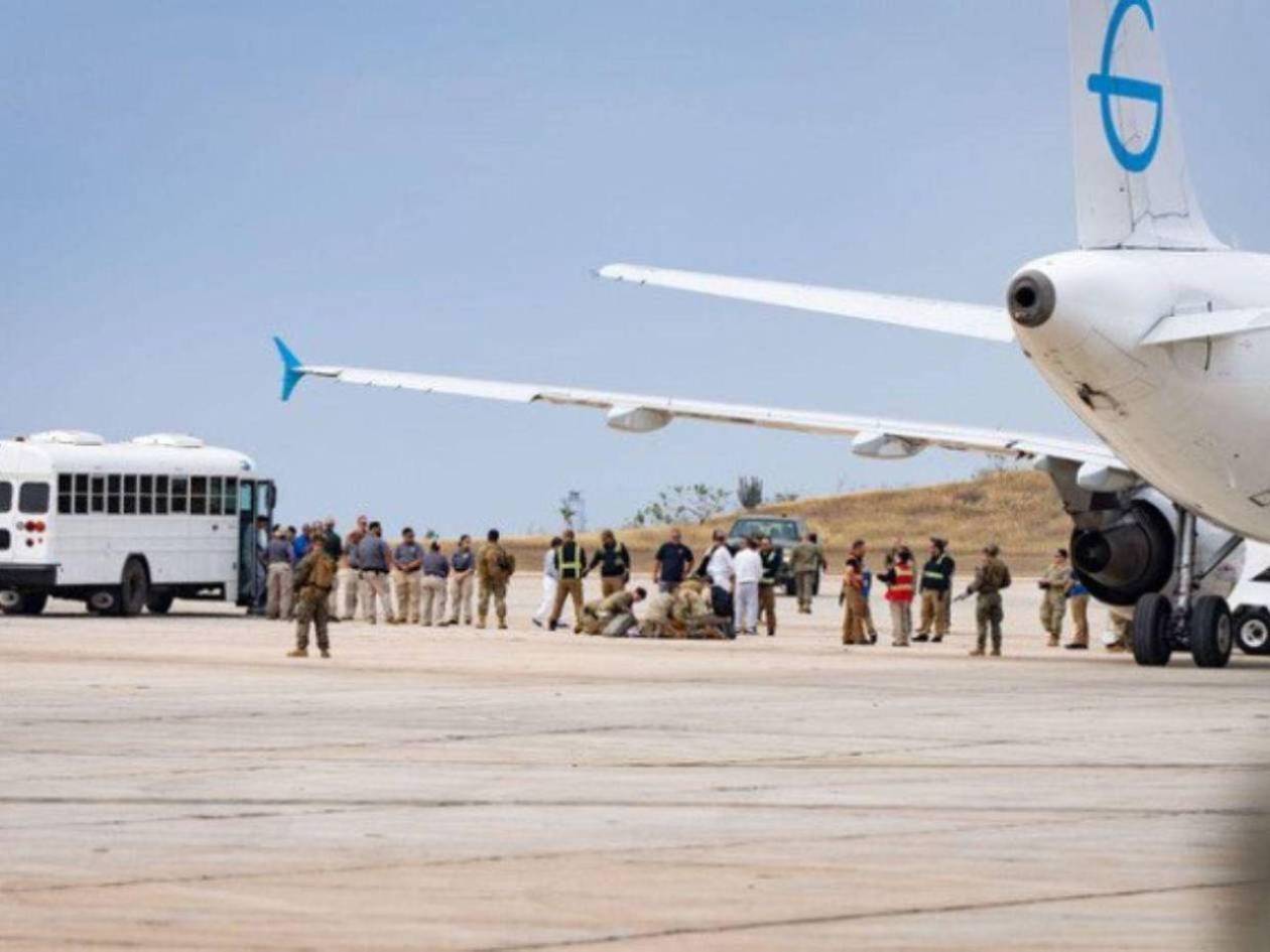 Estados Unidos envía 229 venezolanos a su país este domingo