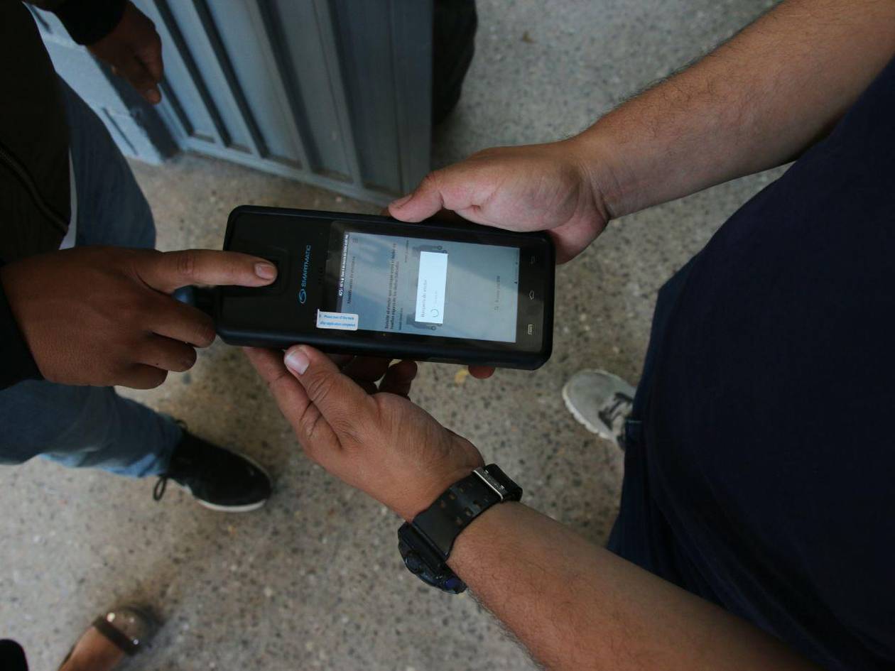 Conatel a explicar en el Congreso polémico proyecto de biometría telefónica