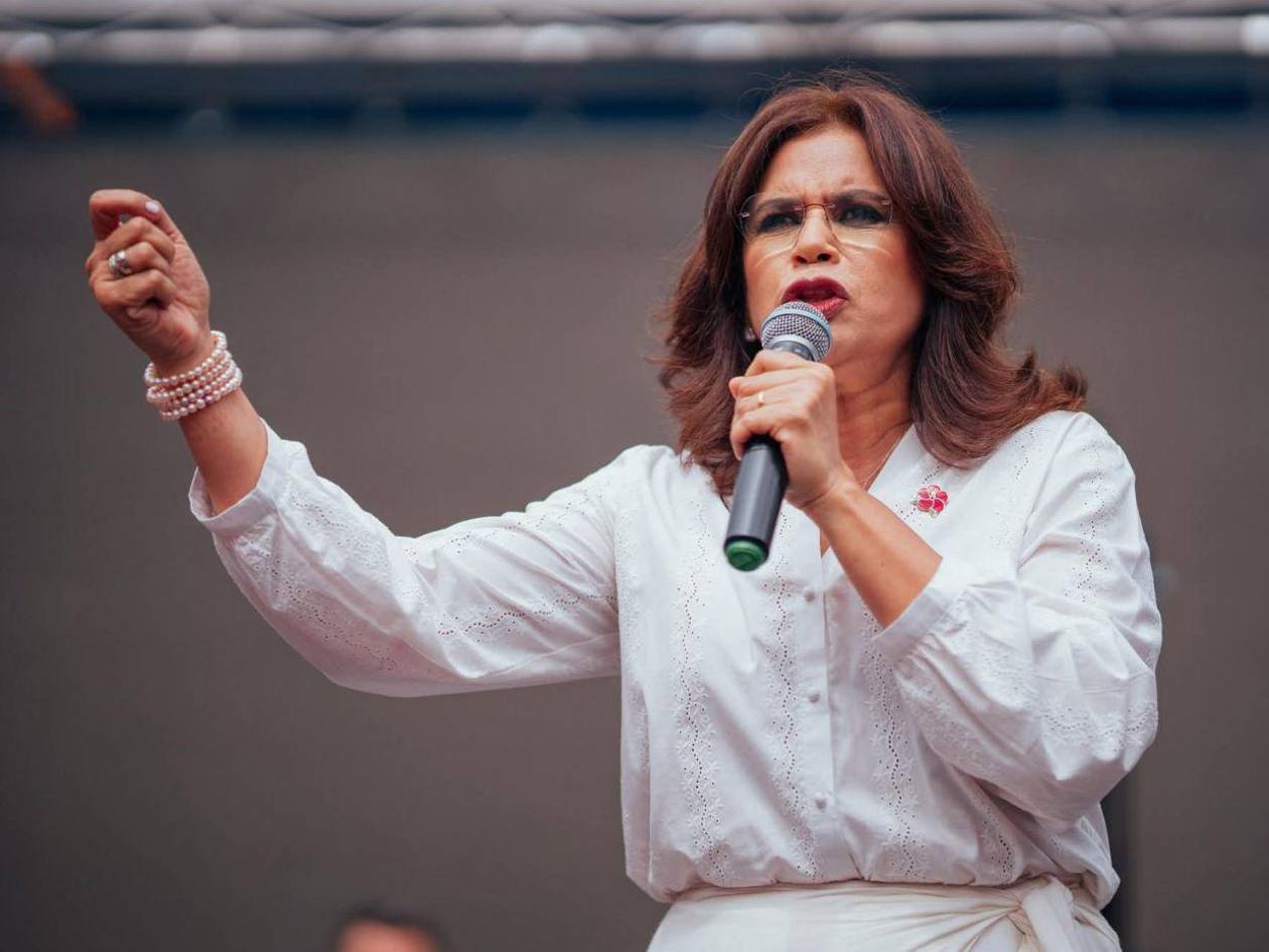 Rixi Moncada en La Ceiba: Yo no soy narca