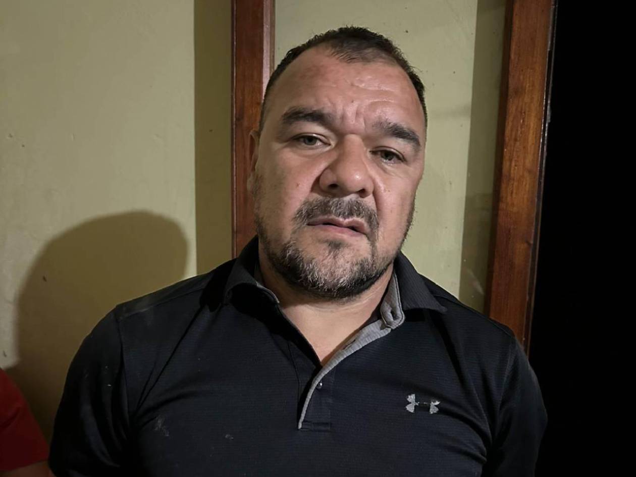 Ordenan prisión preventiva contra exfutbolista por presunto tráfico de drogas