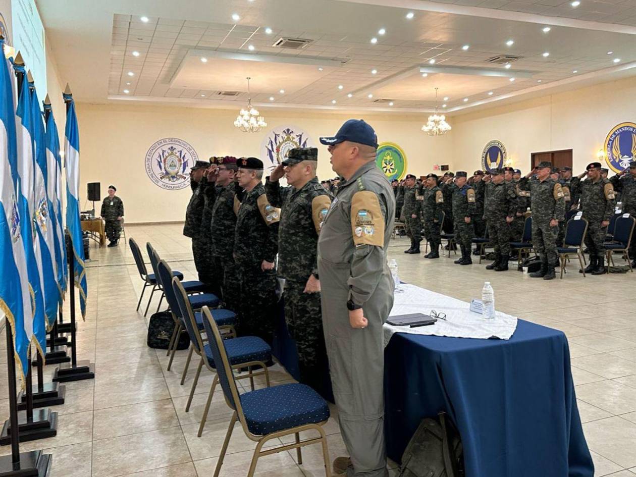 FF AA instruyen a comandantes a tomar las acciones necesarias tras acusaciones de Cossette López