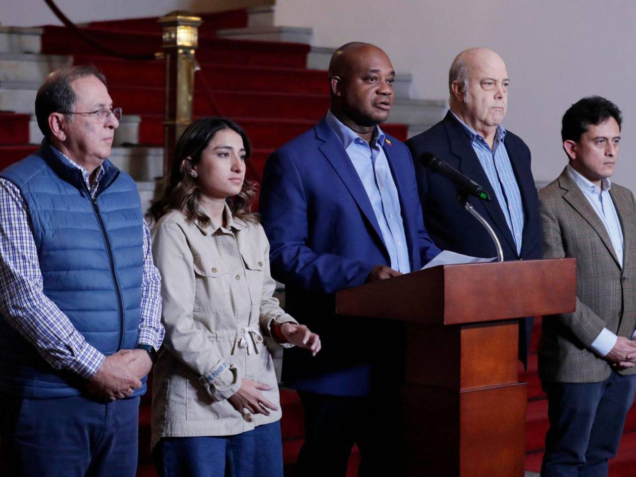 Colombia da por “superado el impasse” de las deportaciones con Estados Unidos