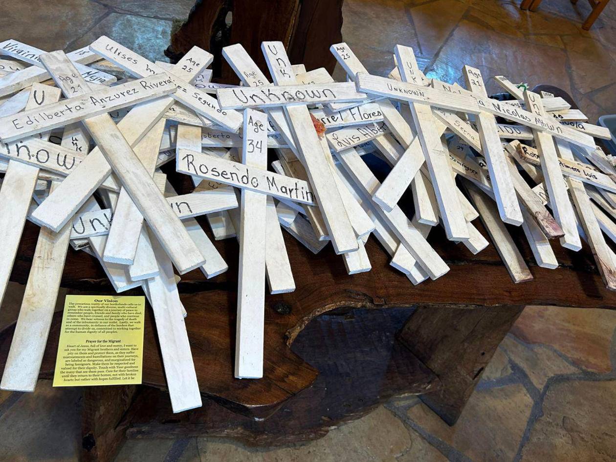 Inicia Caminata Migrante en Arizona en memoria de los fallecidos en la frontera