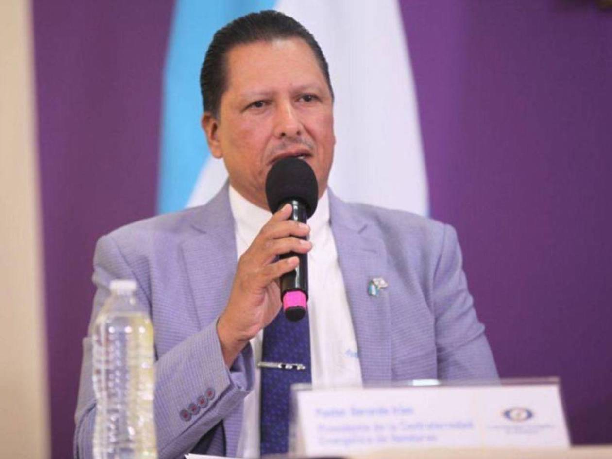 Pastor Gerardo Irías denuncia amenazas de muerte tras convocar caminata por la paz