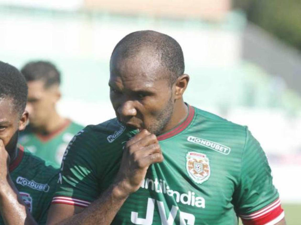 Anangonó pide perdón a Alexy Vega y explica su polémica cachetada tras partido