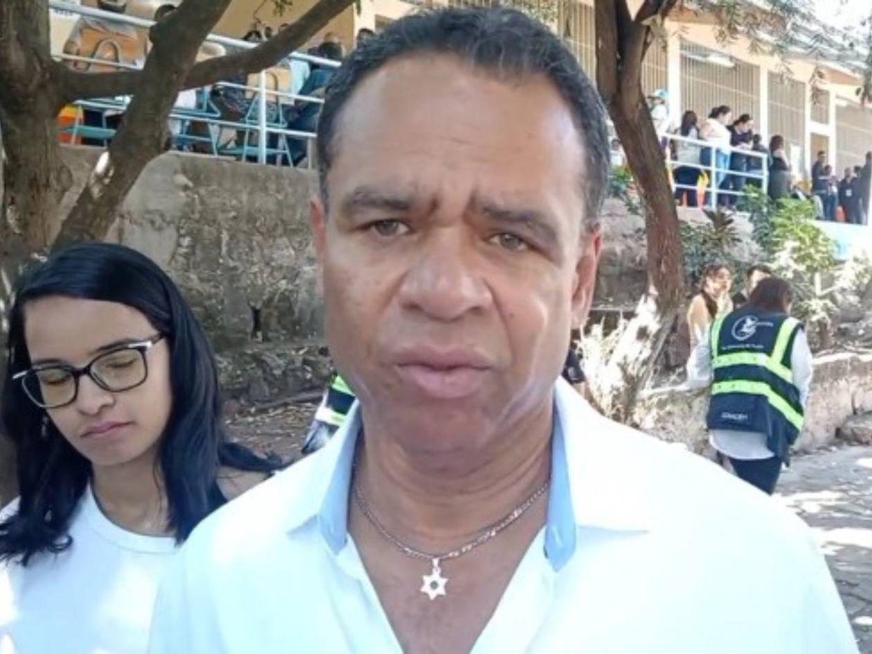 Jorge Zelaya tras retraso de apertura de urnas: “Aquí hay gato encerrado, sin ninguna duda”