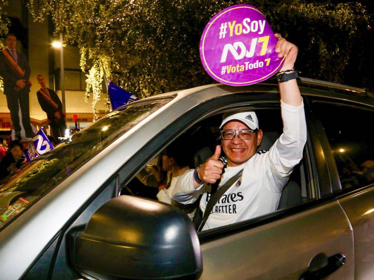 ¡Noboa presidente!, gritan seguidores tras reelección en Ecuador