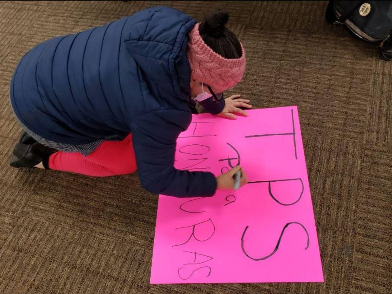 Se acerca plazo clave para 55 mil hondureños con TPS: “Hay personas llorando”