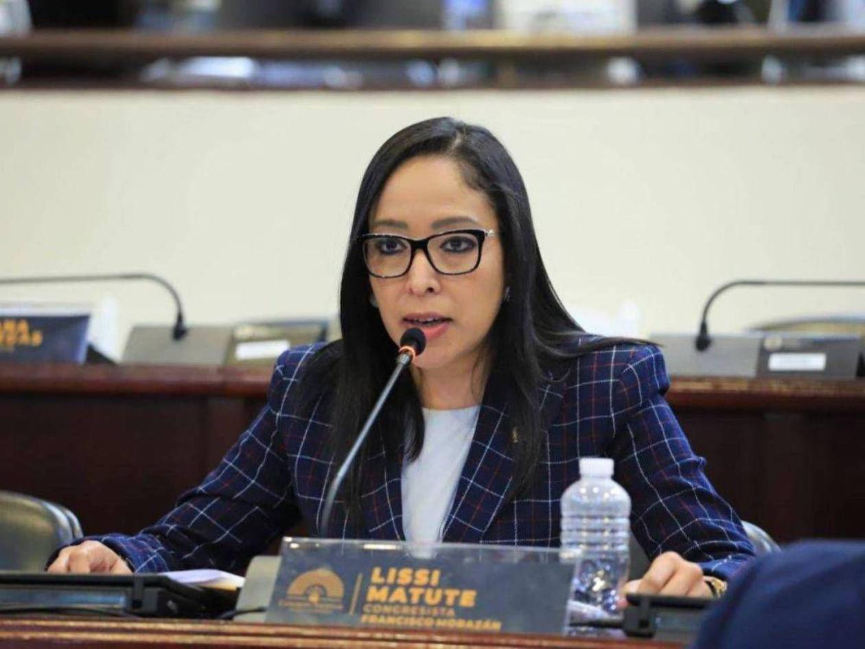 Lissi Matute Cano promete impulsar los derechos de la mujer y participación política