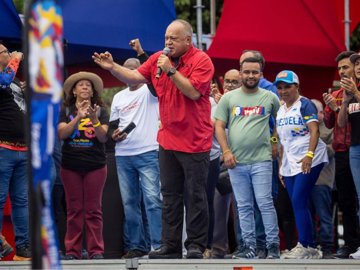 Diosdado Cabello insta al chavismo a organizarse para las elecciones municipales de julio