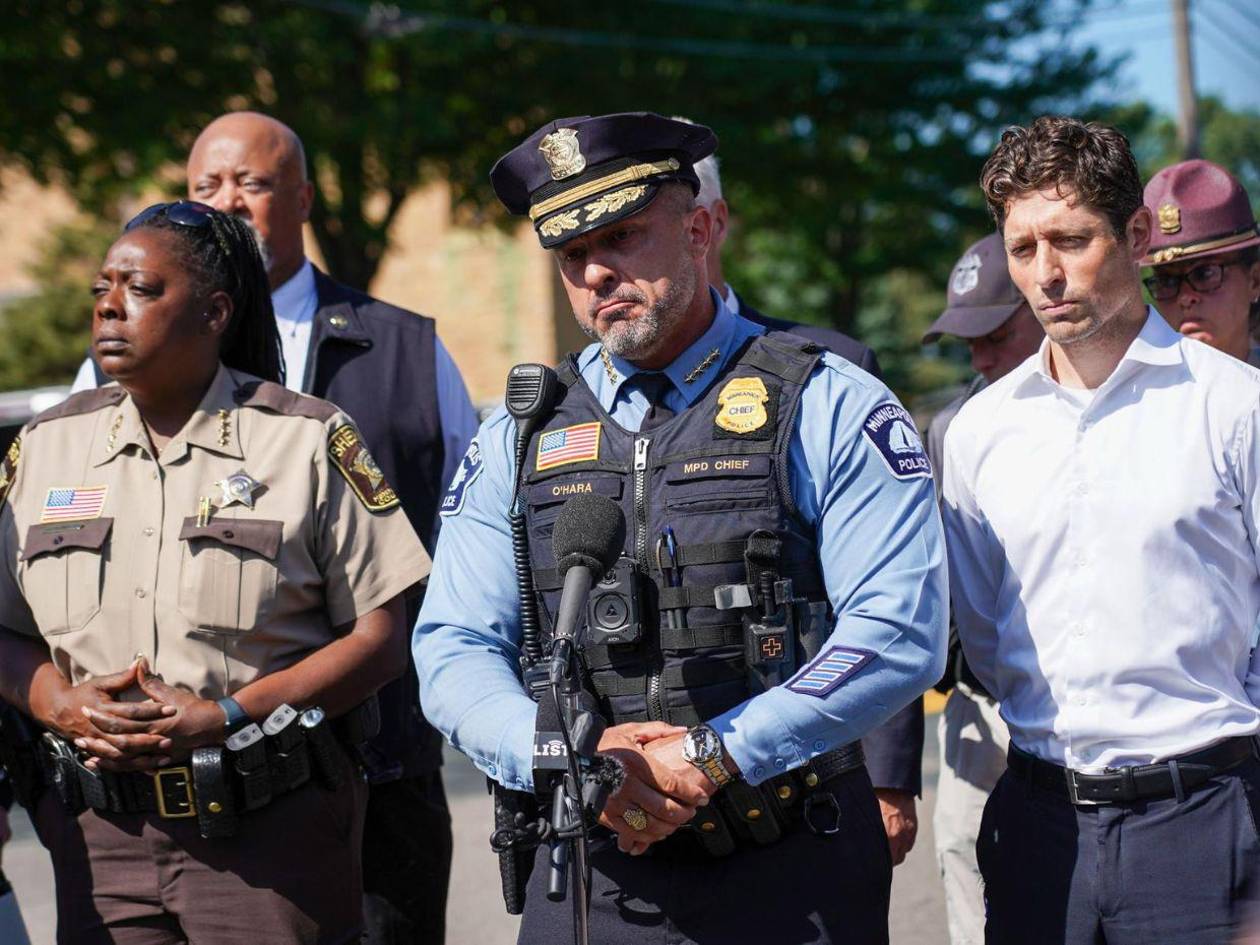Heridos de tiroteo en escuela de Minneapolis están fuera de peligro, según la Policía
