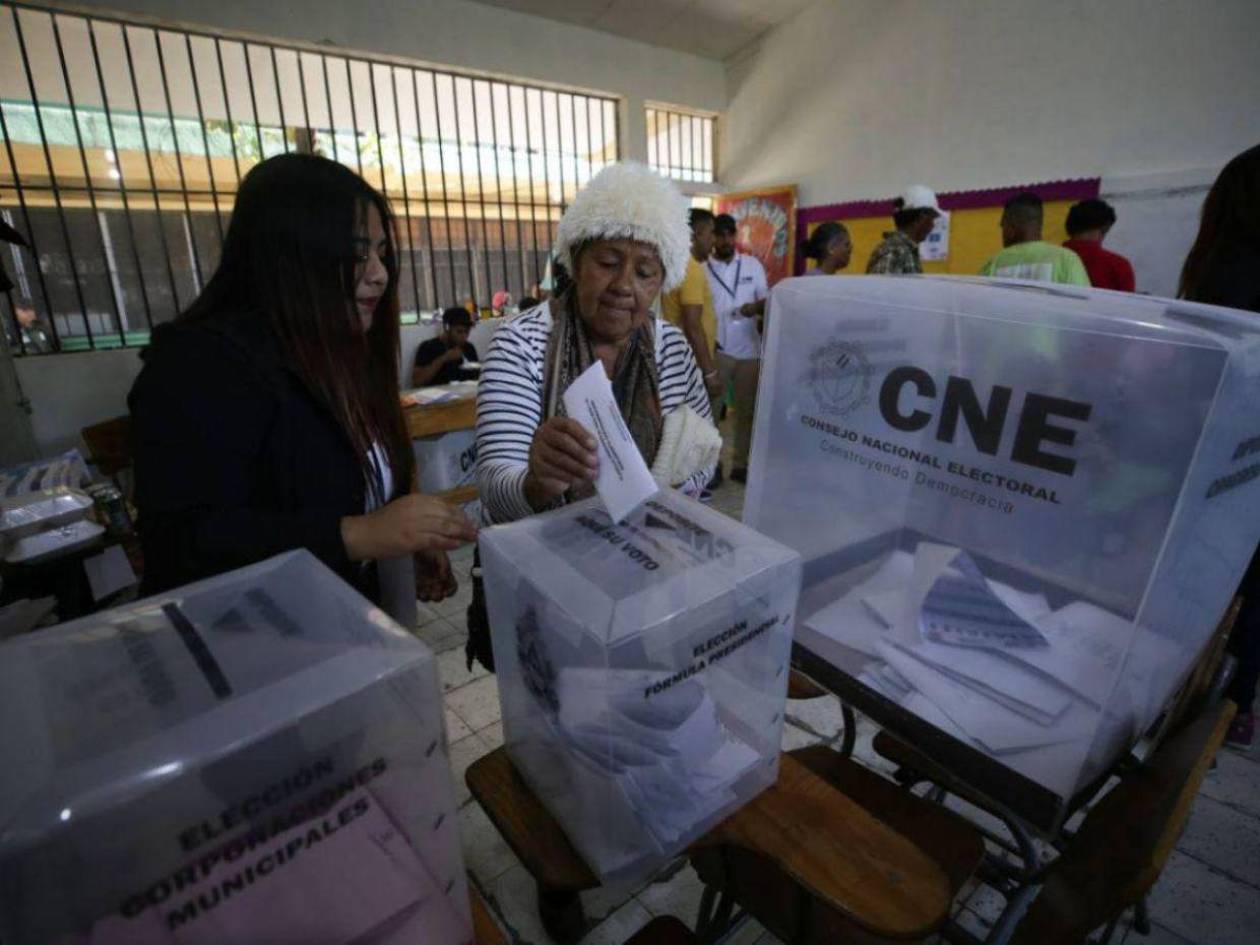 Continúan las dudas con el CNE a dos meses de las elecciones generales