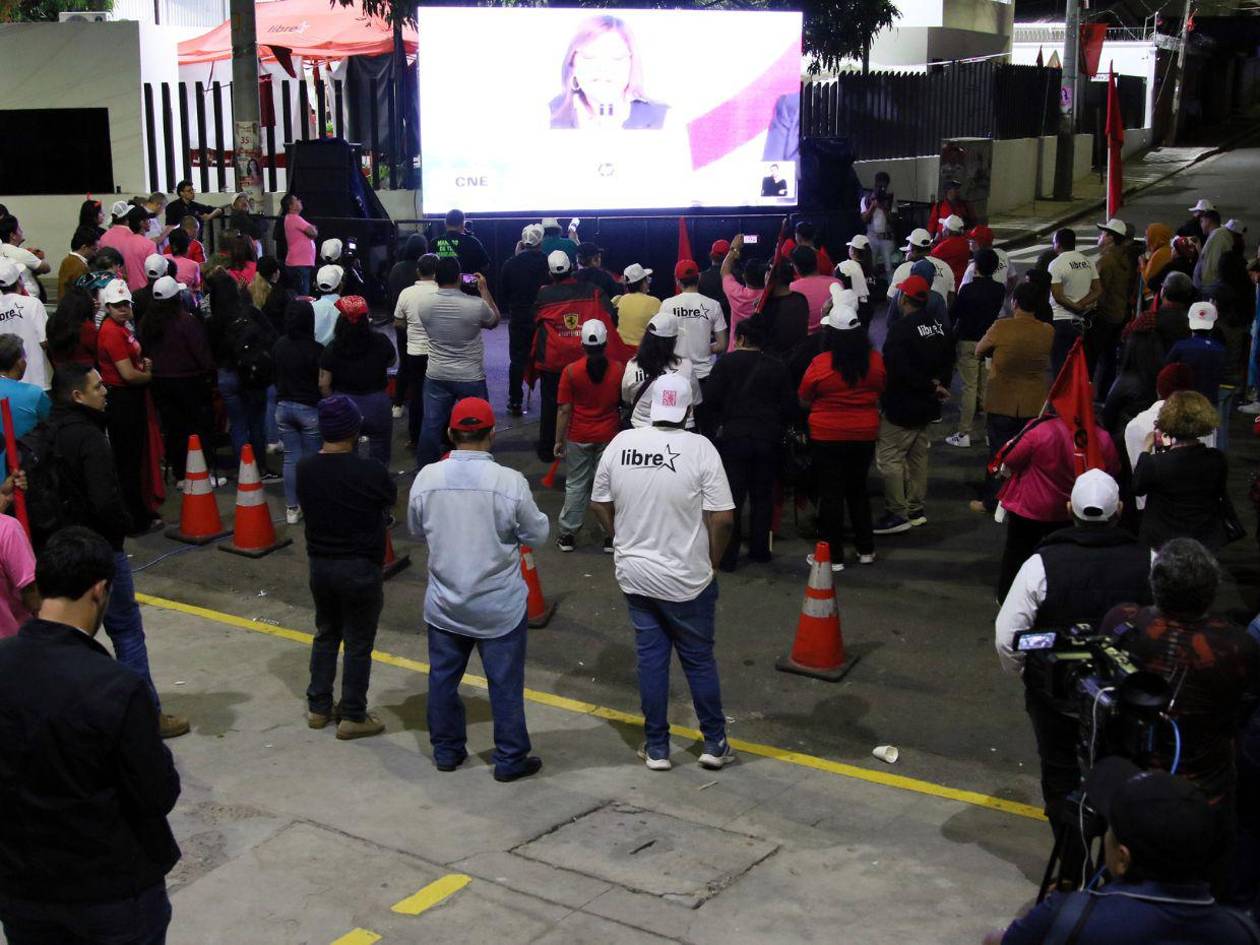 ¡Silencio sepulcral! Libre se opaca tras abrumadora derrota electoral