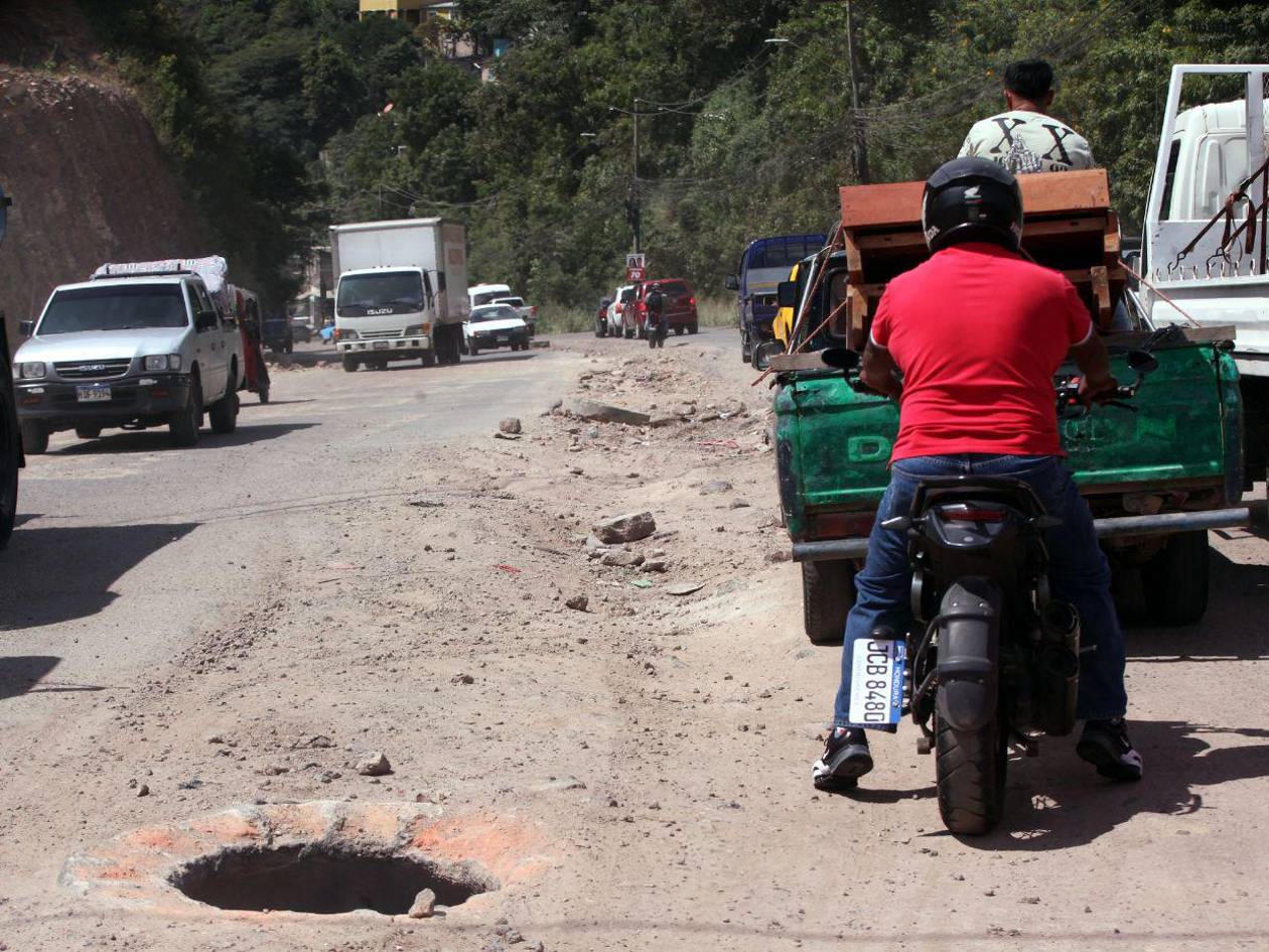 Varios proyectos de infraestructura vial de la SIT acumulan retrasos en el Distrito Central