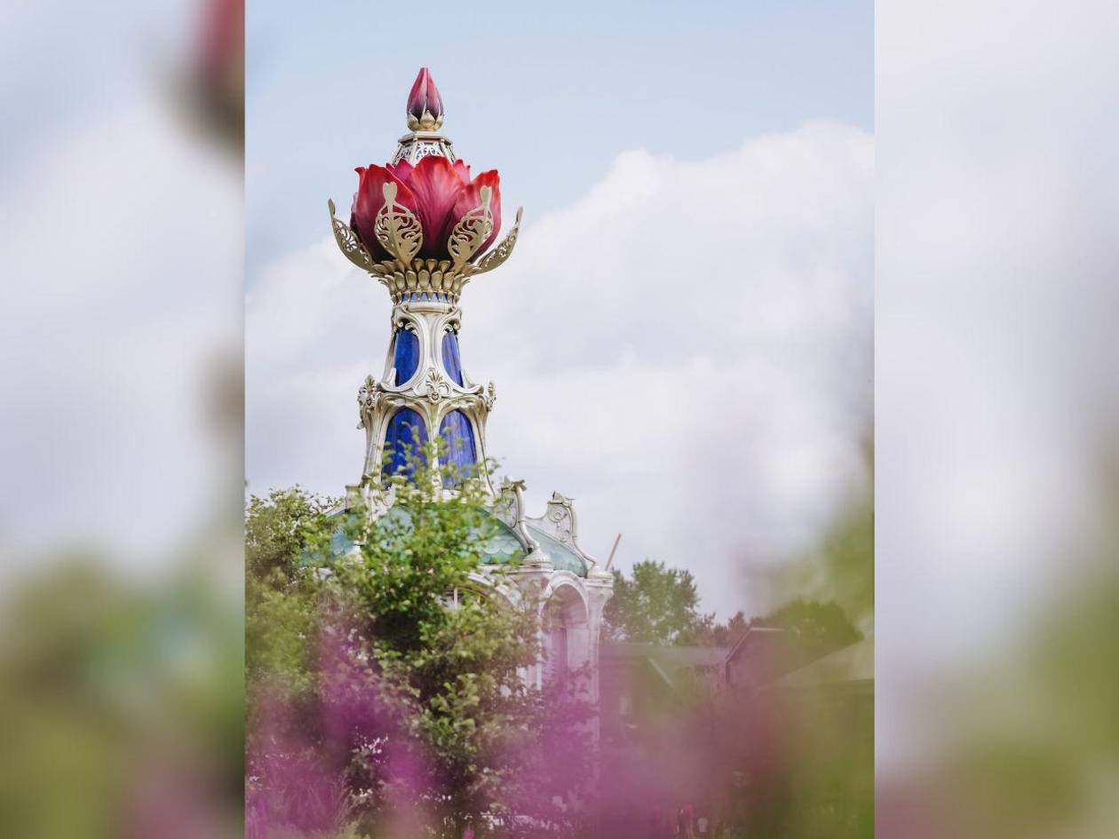 Tras incendio, Tomorrowland trabaja contrarreloj para abrir sus puertas