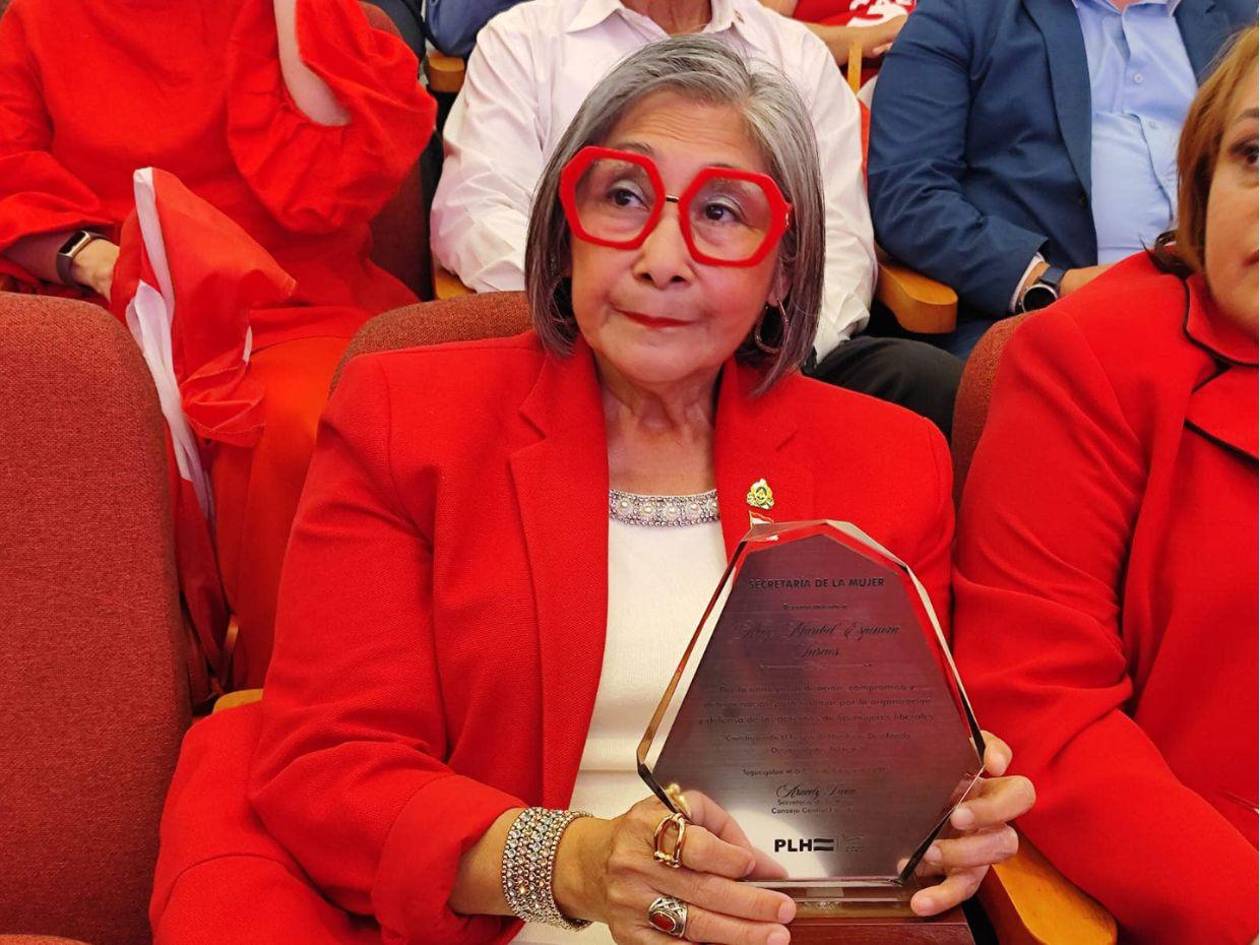 Liberales repudian señalamientos de Luis Redondo hacia Maribel Espinoza por narcotráfico