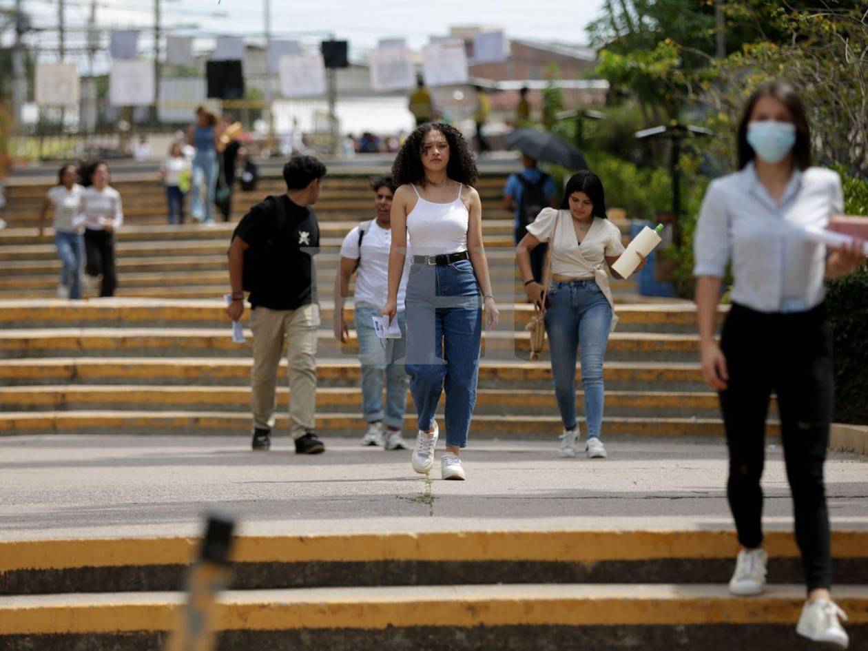 UNAH suspende clases presenciales en departamentos con alerta roja y amarilla por lluvias