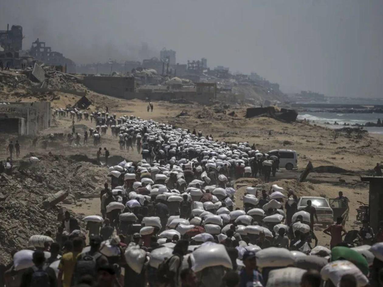 Ataques en Gaza dejan al menos 44 muertos este domingo; 22 de ellos buscaban comida