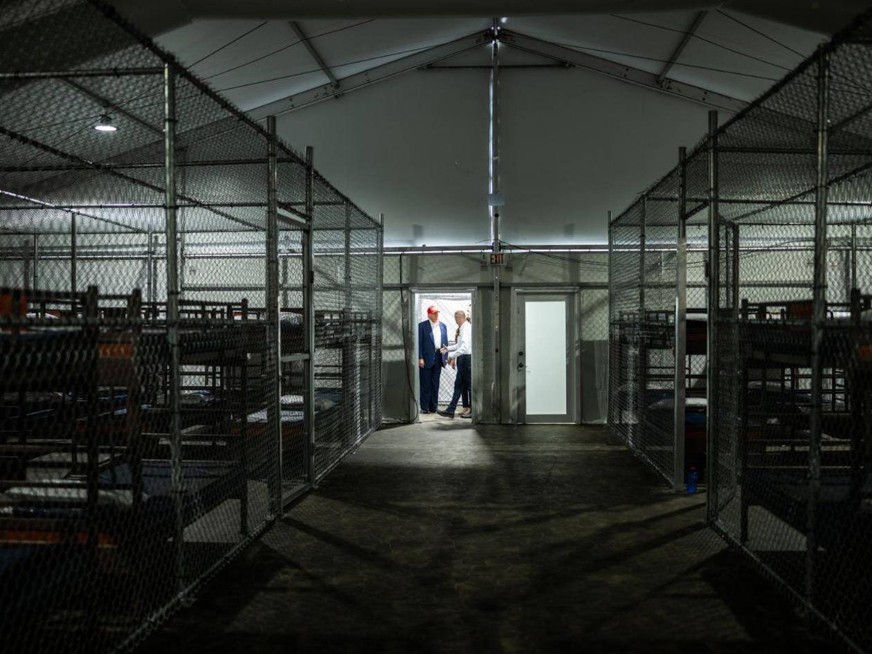 Florida no abrirá otro albergue migratorio hasta llenar Alcatraz