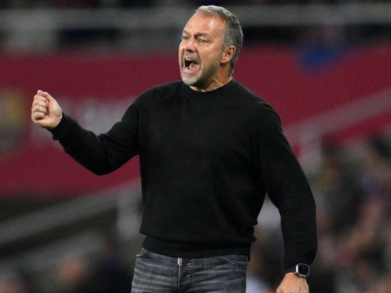 Hansi Flick es suspendido por la RFEF y no estará en el Clásico