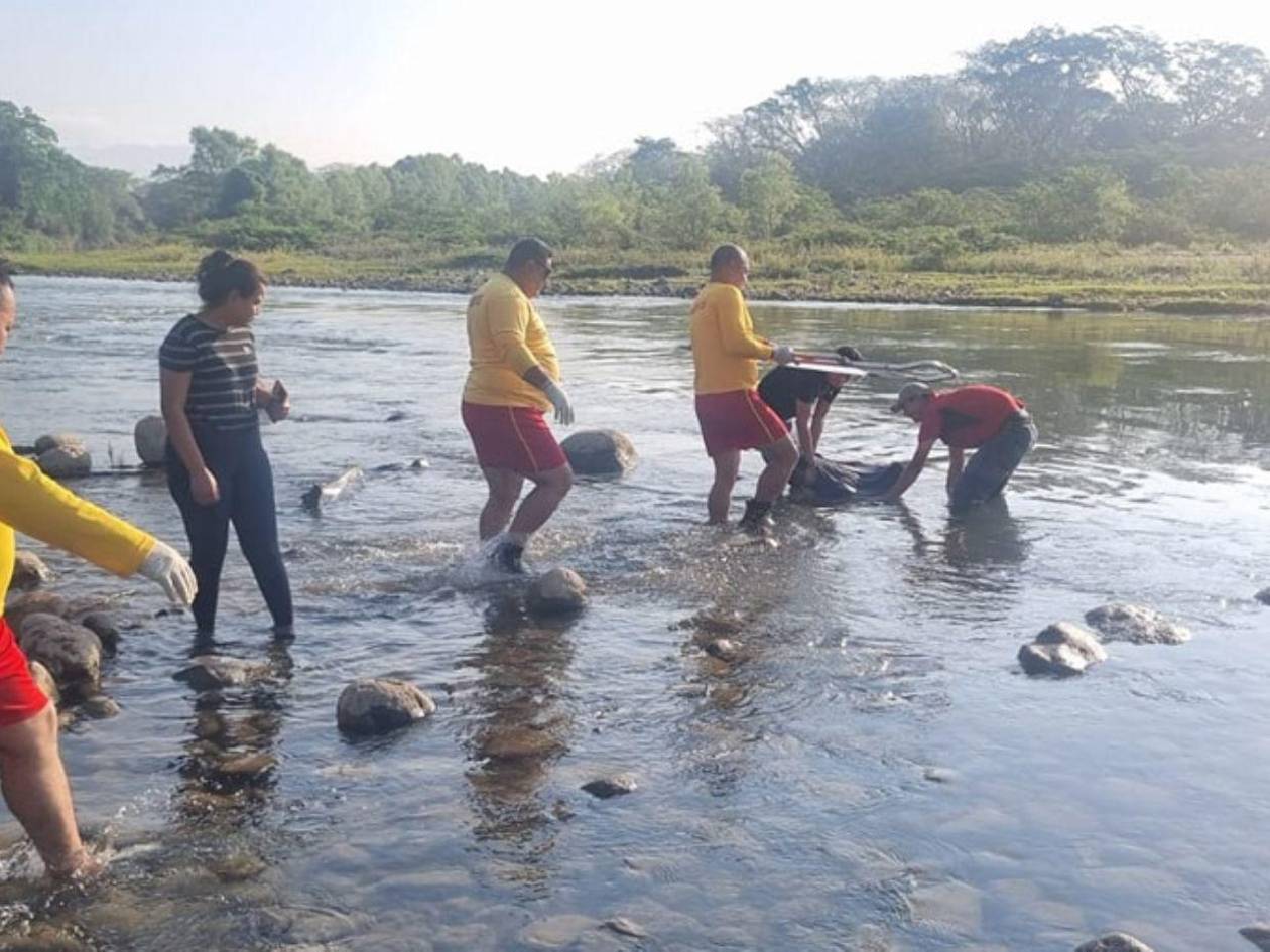 Murió tras salvar a su hija: padre es una de las 16 personas ahogadas en Semana Santa