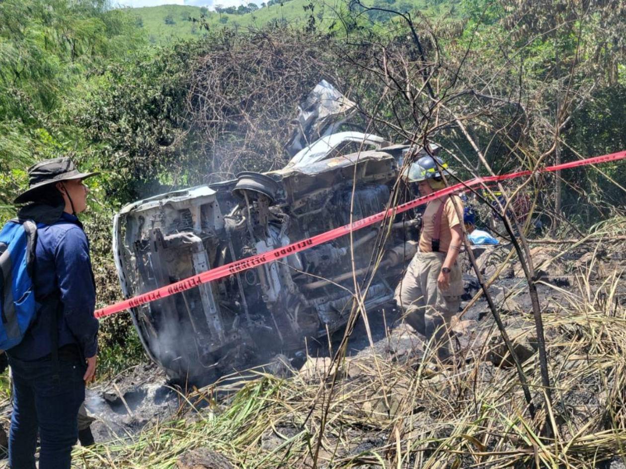 Cobrador del bus accidentado en Cofradía: Di vueltas adentro y de ahí no me acuerdo