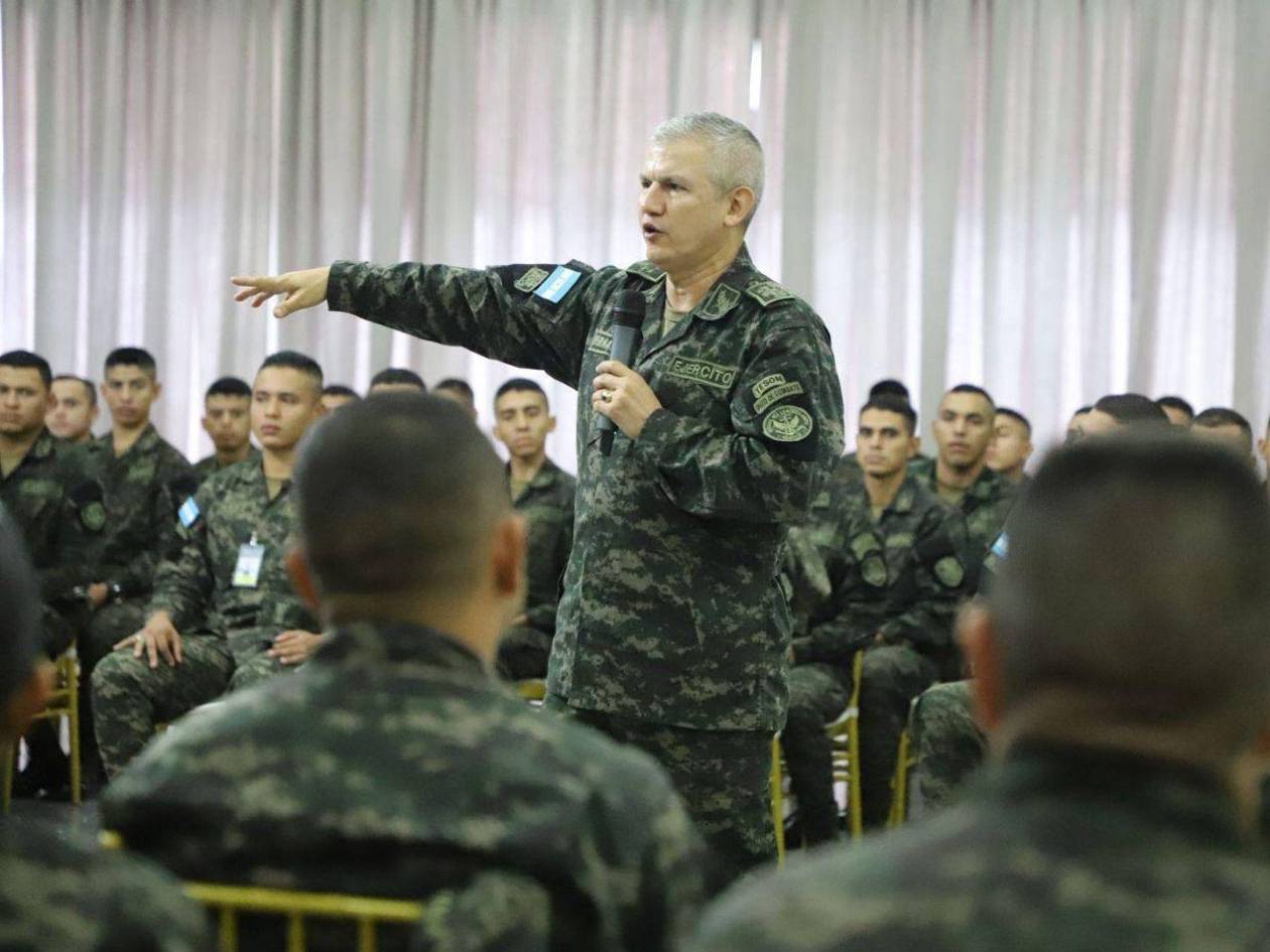 No procedente, irracional y politizada la carta de las FF AA al CNE, dicen analistas