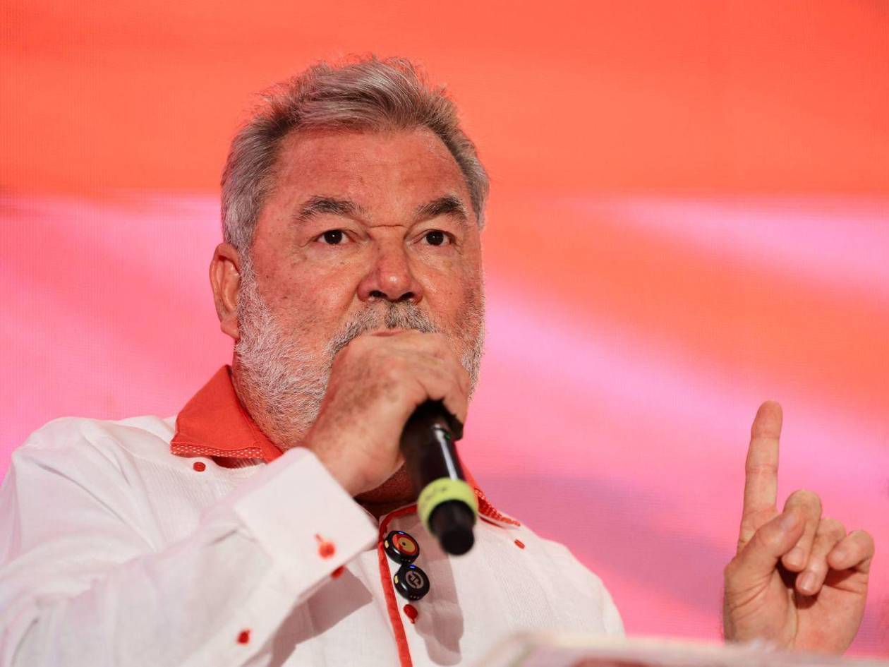 Roberto Contreras: SPS se declara territorio de los pollos, cuatro años más