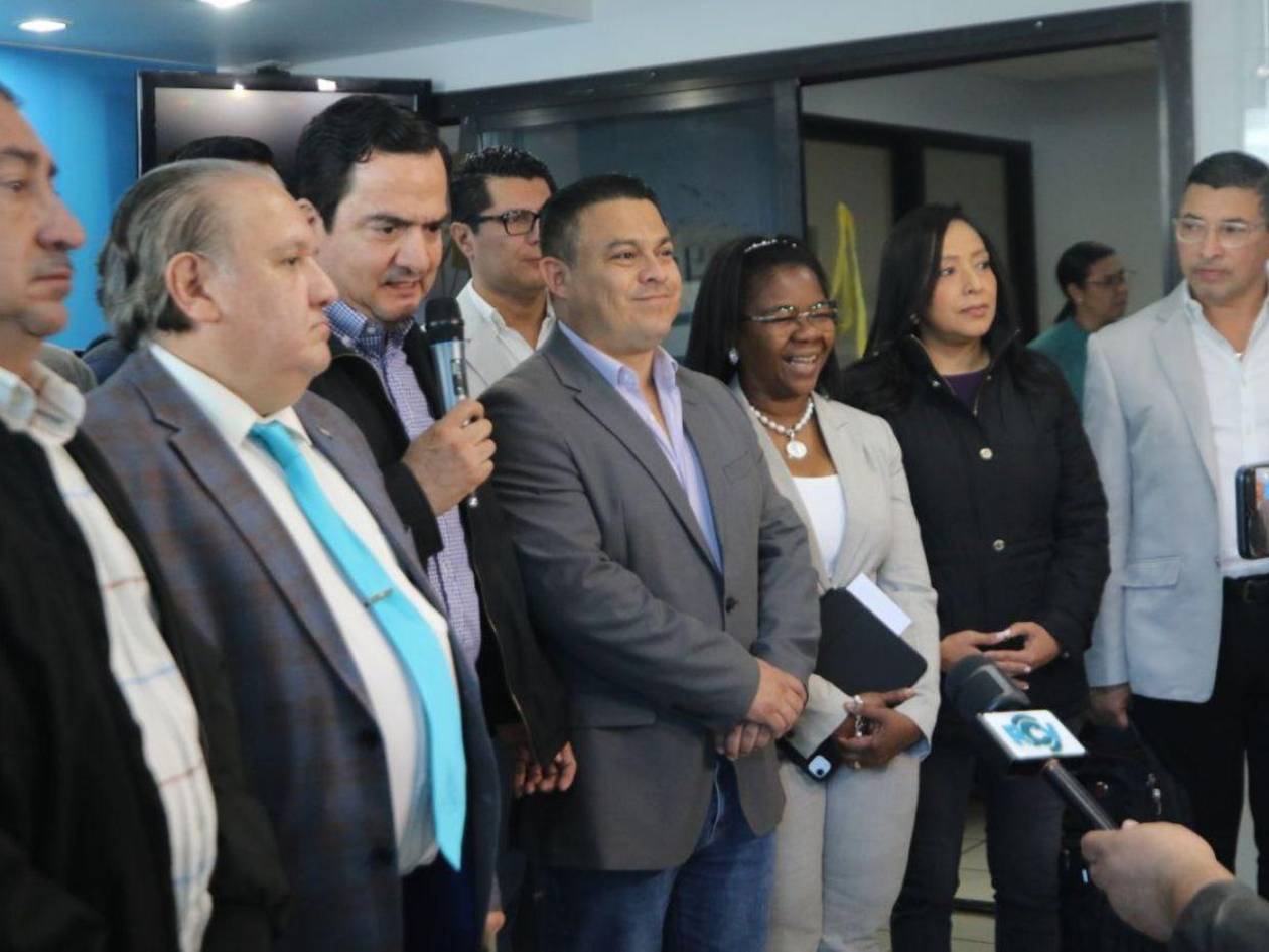 Liberales y nacionalistas ya iniciaron nuevos acercamientos para definir directiva CN