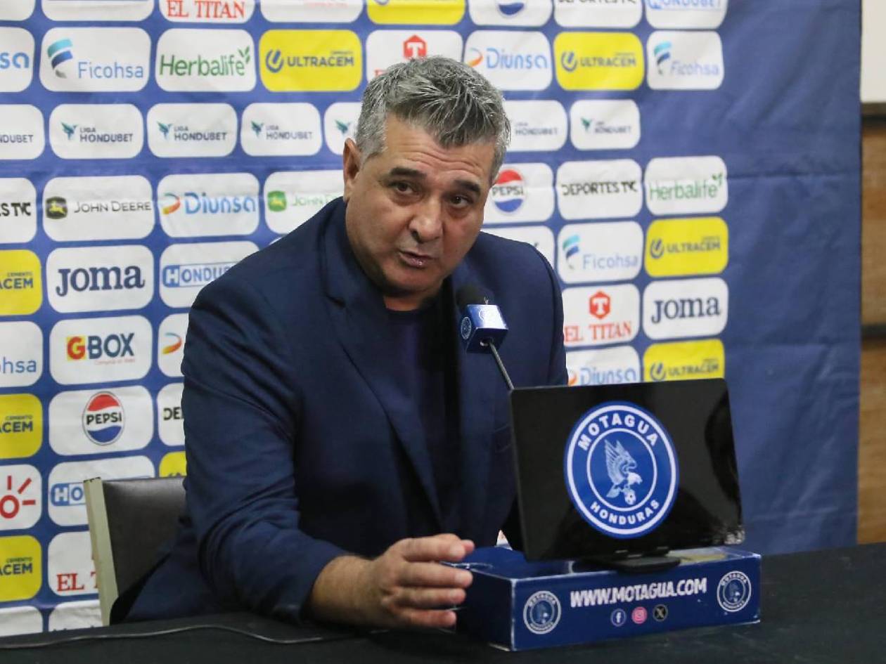 Diego revela bajas en Motagua y lanza dardo: Soy el único que no puede hablar del arbitraje