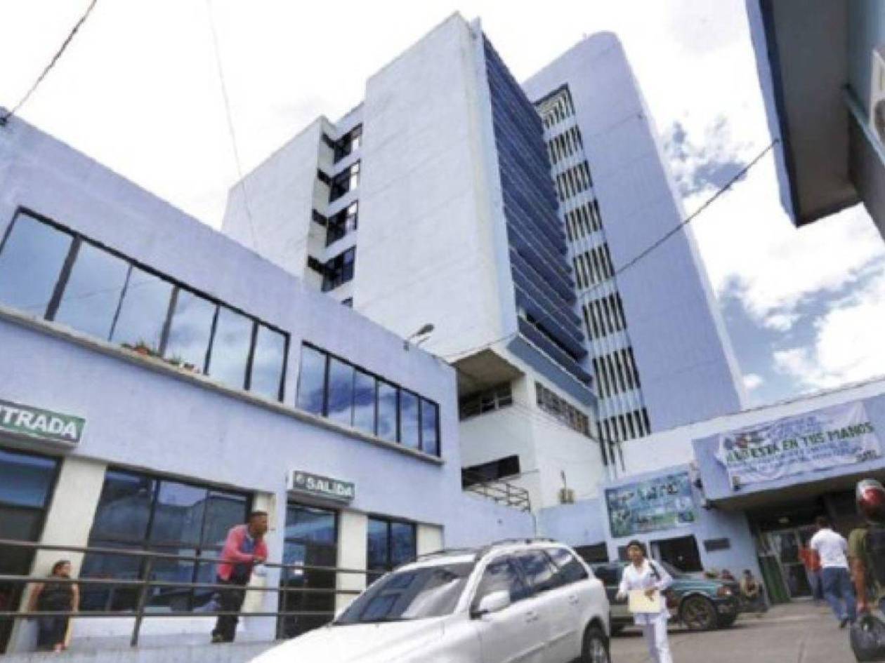 Gobierno utiliza al IHSS para emplear militantes, dice Suyapa Figueroa