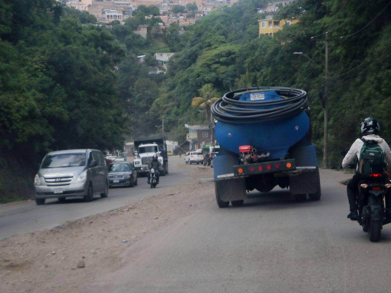 SIT promete terminar ampliación de carretera salida a Olancho en 100 días