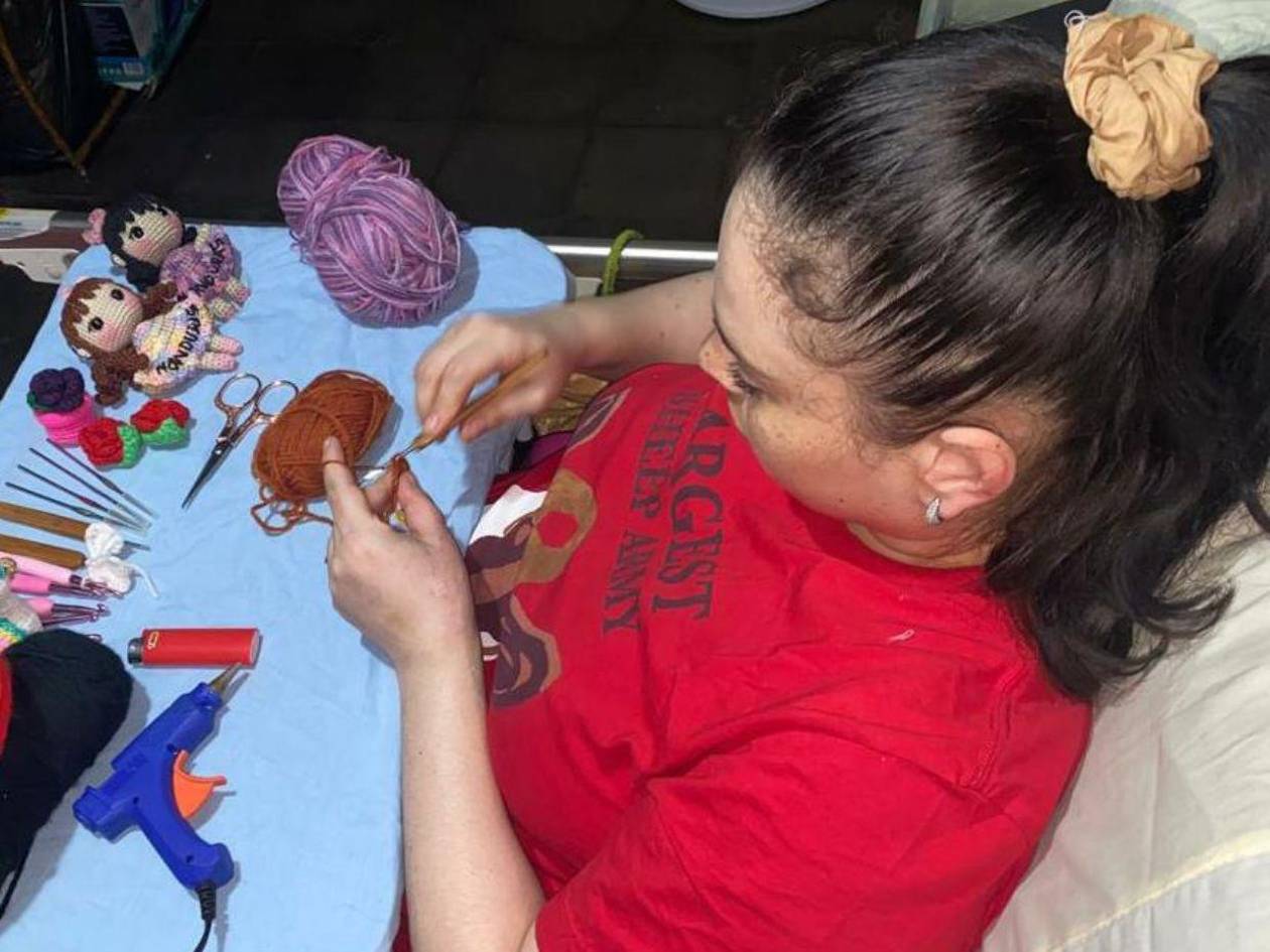 Stefany, mamá de cuatro hijos que emprenden mientras lucha contra el cáncer