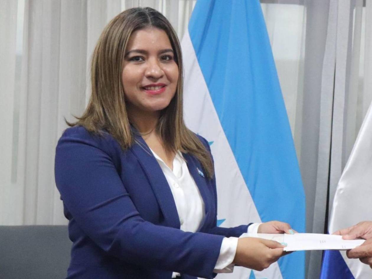 Repentino retiro de embajadora de Nicaragua causa escándalo en el país