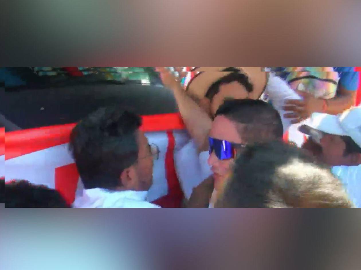 Zafarrancho en el carnaval de Choluteca entre caravana de Quintín Soriano y pobladores