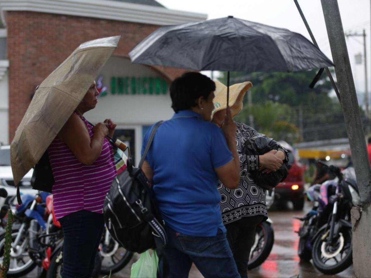 Lluvias y tormentas eléctricas afectarán varias regiones este martes 10 de junio