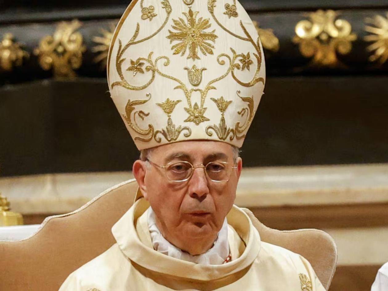 ¿Quién es Dominique Mamberti, el cardenal que anunciará al mundo el nuevo Papa?