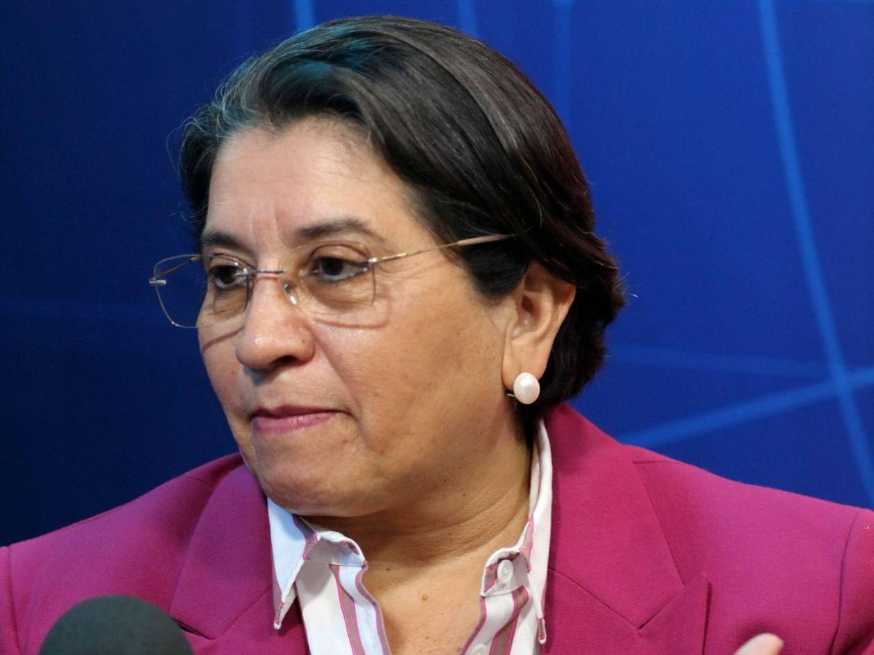 Suyapa Figueroa relata cómo equilibra su tiempo como médico y diputada