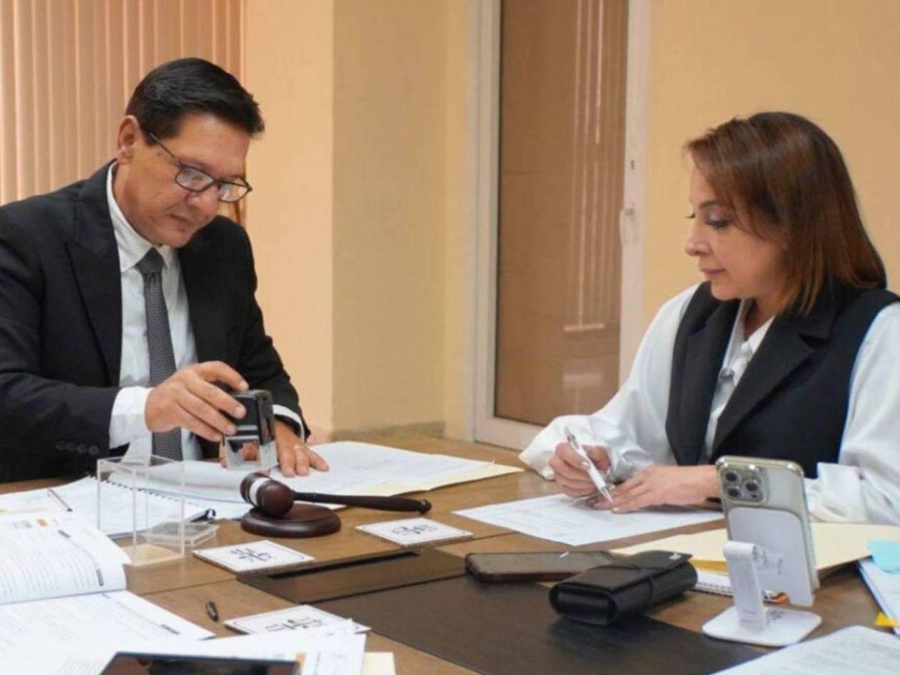 Requerimiento fiscal contra magistrados del TJE genera fuertes críticas y alarma política