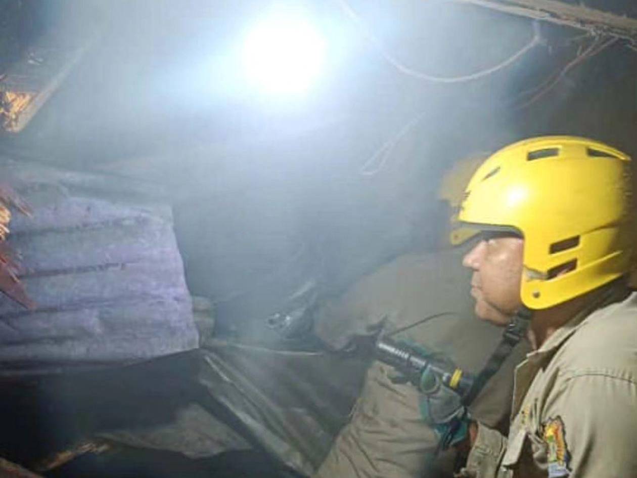 Mujer muere soterrada ante las lluvias en la colonia Ramón Amaya Amador de Comayagüela