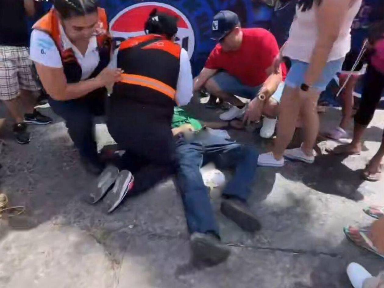 Vendedor ambulante muere por paro cardíaco en Carnaval Internacional de La Ceiba