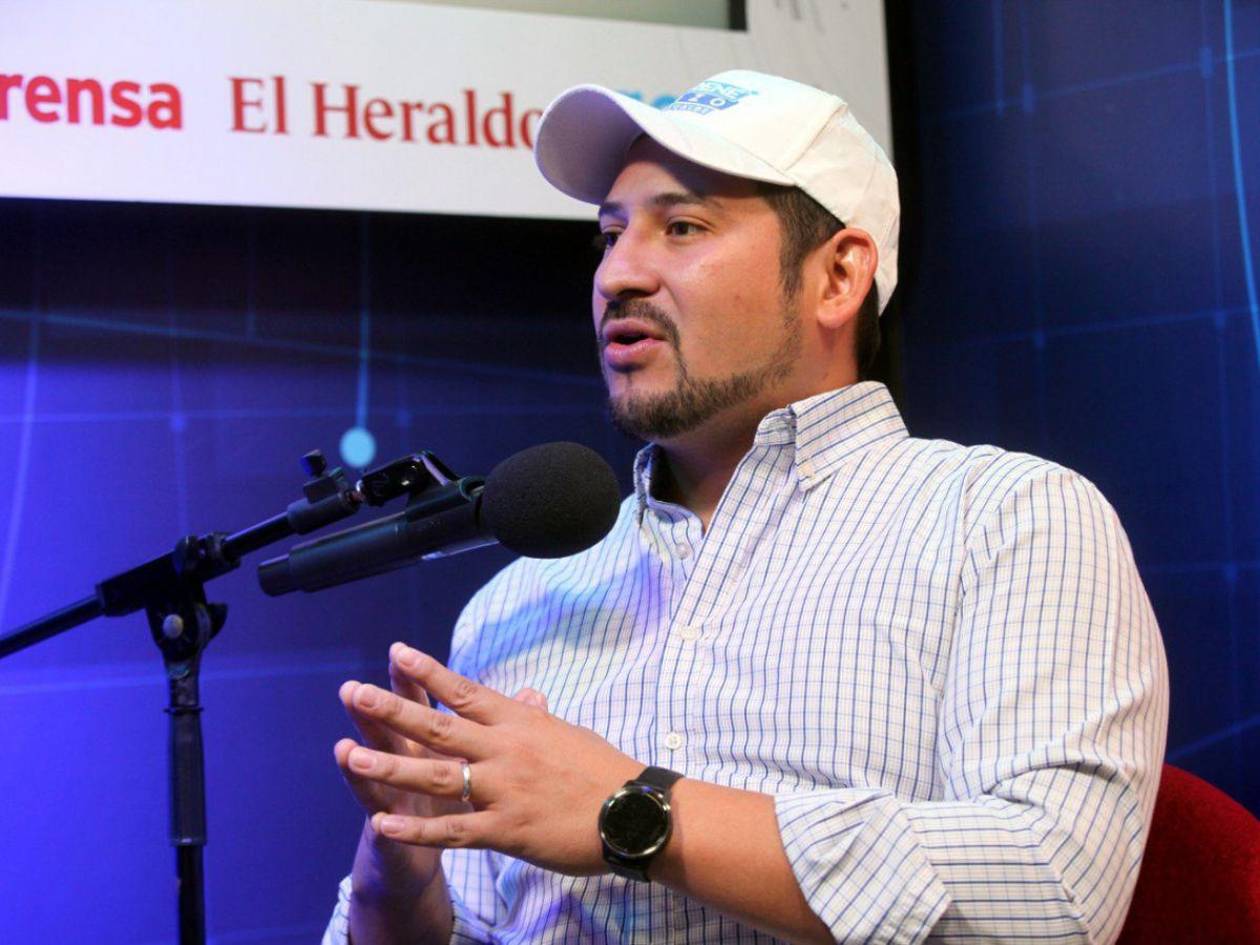 “Estoy luchando contra 28 años de lo mismo”: Luis Suazo en “Hablemos de Política”