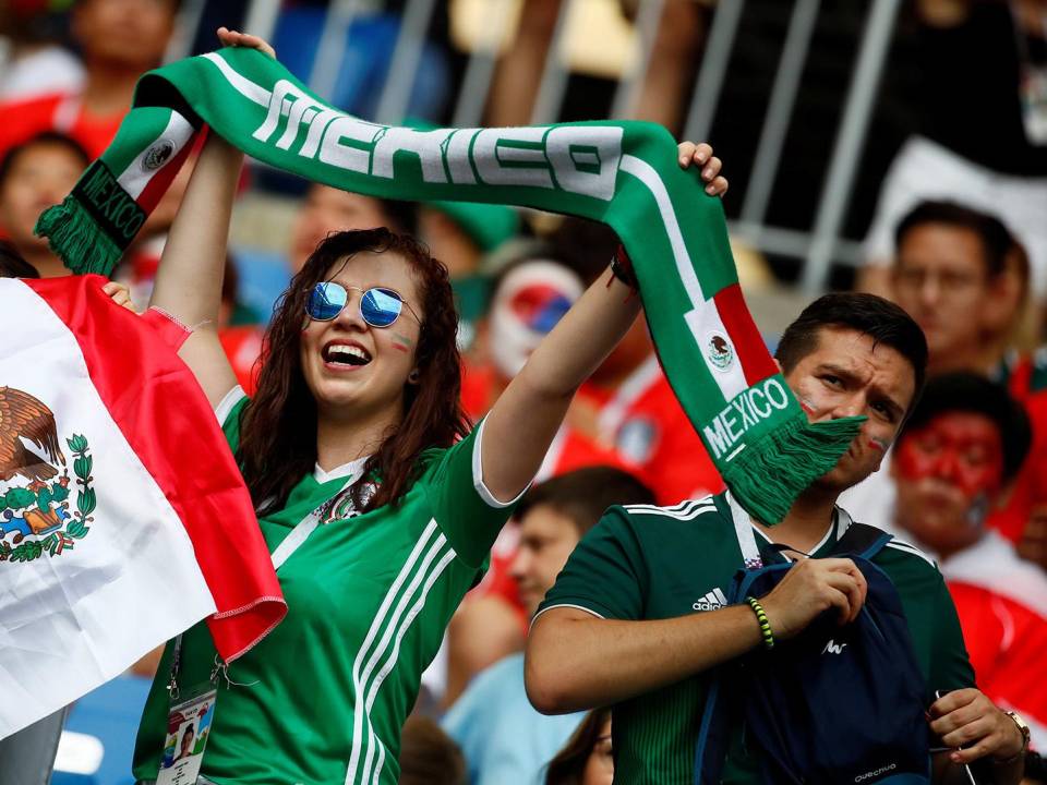 Soccer Football - World Cup - Group F - South Korea vs Mexico - Rostov Arena, Rostov-on-Don, Russia - June 23, 2018 Mexico fans inside the stadium before the match REUTERS/Jason Cairnduff