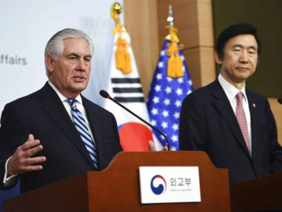 Tillerson: EEUU sopesa ataque preventivo contra Norcorea