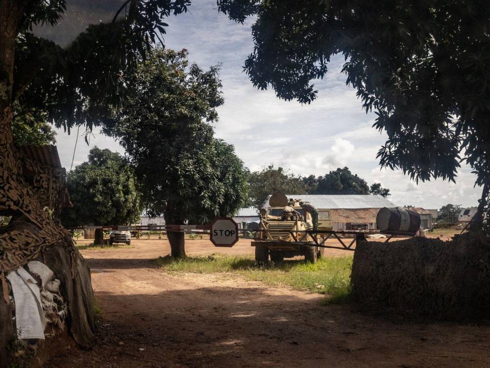 Mercenarios de Wagner este otoño en una ex base de la ONU en las afueras de Bouar, República Centroafricana.