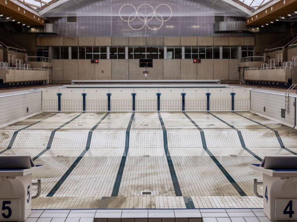 Una piscina de los Juegos Olímpicos de París de 1924 está siendo remodelada para los Juegos del 2024. (YULIA GRIGORYANTS para The New York Times)