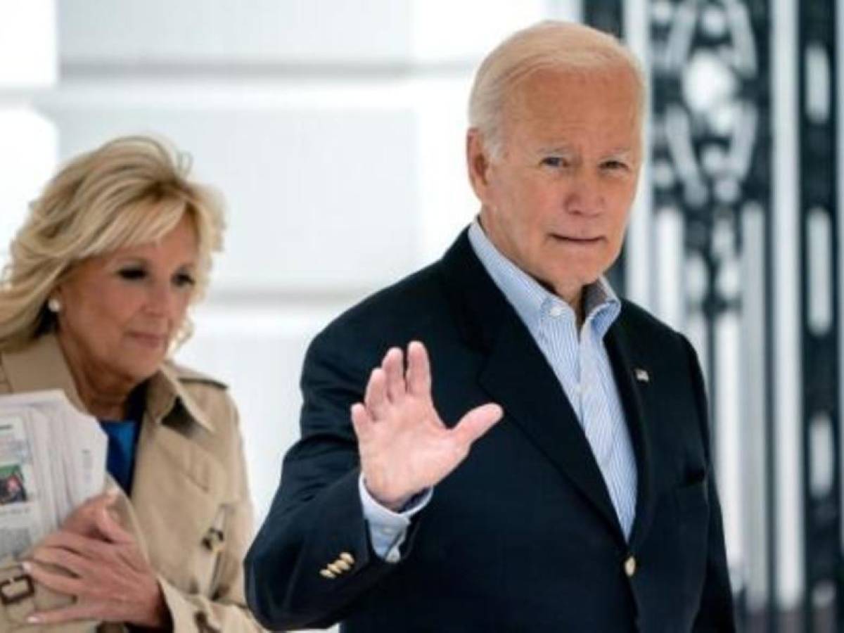 Biden visita Florida luego de ser devastada por el huracán Ian